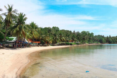 Tour Đảo Hải Tặc - Tiệc BBQ Hải Sản - Lâm Viên Núi Cấm