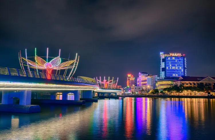Tour Cần Thơ 3 Ngày 2 Đêm | Du Lịch Miền Tây - Khám Phá Châu Đốc - Làng Hoa Sa Đéc - Rừng Trà Sư