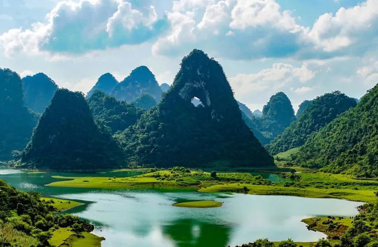 Tour Cao Bằng Bắc Kạn 4 Ngày 3 Đêm Từ TP. Hồ Chí Minh | Du Lịch Hồ Ba Bể - Thác Bản Giốc