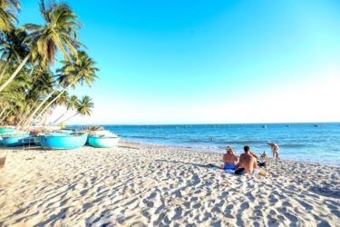 Chùm Tour Thu Đông Cao Cấp - Tour Lagi - Quần Thể Vui Chơi Giải Trí Novaworld - Hải Đăng Kê Gà - Resort 4*
