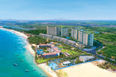 Tour Du Lịch Hồ Tràm - Nông Trại Cừu - Khám Phá Bình Châu - Chùa Đại Tòng Lâm - Resort Cao Cấp - 2N1Đ