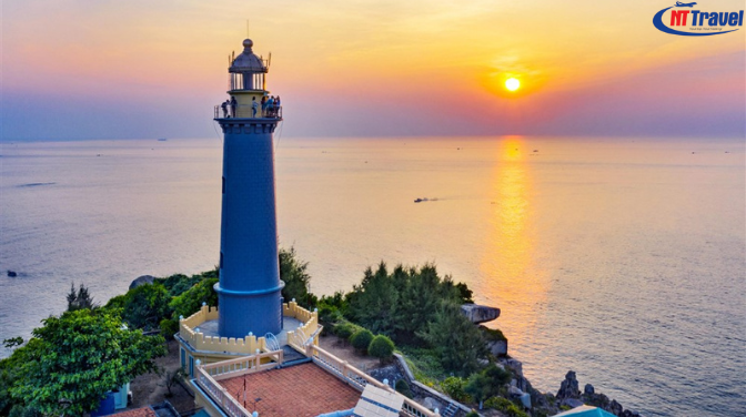 Mũi Điện Phú Yên Nơi Đón Bình Minh Đầu Tiên Việt Nam