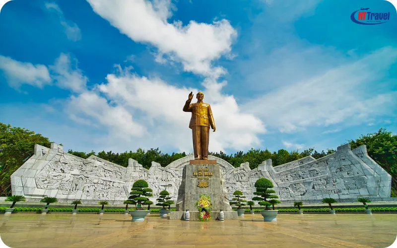 Quảng Trường Đại Đoàn Kết