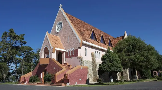 Check-in Nhà Thờ Domaine De Marie