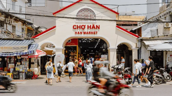 Chợ Hàn Đà Nẵng: Thiên Đường Ẩm Thực & Đặc Sản – Kinh Nghiệm Mua Sắm Từ A-Z