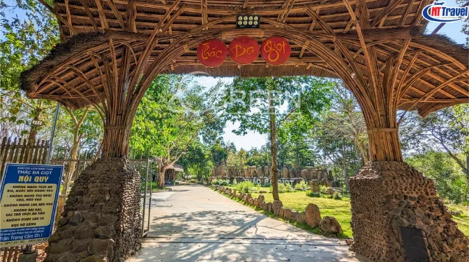 Thác Ba Giọt Định Quán – Viên Ngọc Hoang Sơ Giữa Rừng Đồng Nai & Kinh Nghiệm Tham Quan