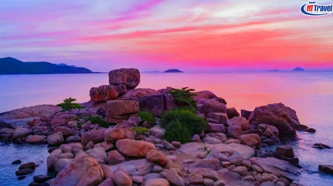 Hòn Chồng Nha Trang Có Gì Chơi
