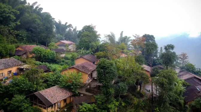 Làng Cổ Thiên Hương