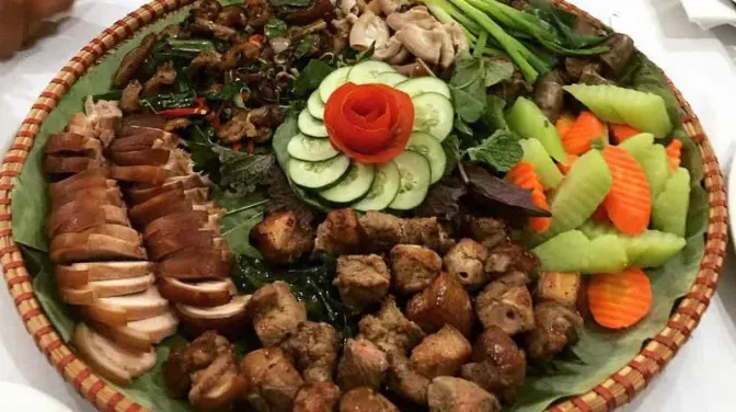 Lợn Cắp Nách