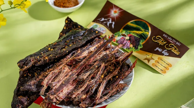 Thịt Trâu, Thịt Bò Gác Bếp