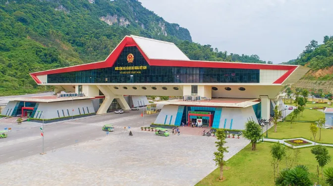 Cửa Khẩu Quốc Tế Hữu Nghị