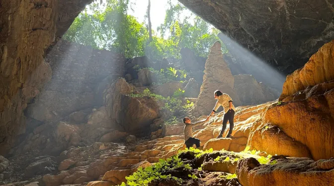 Giới Thiệu Về Động Ngườm Ngao