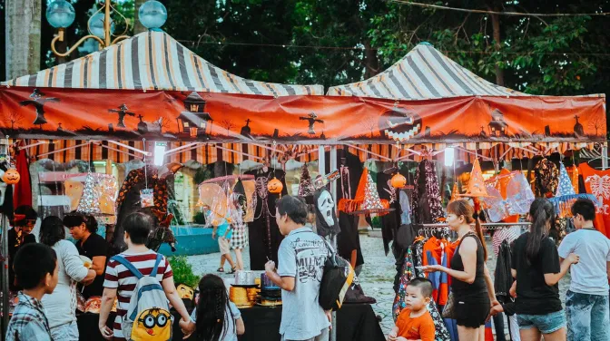 Halloween Đầm Sen